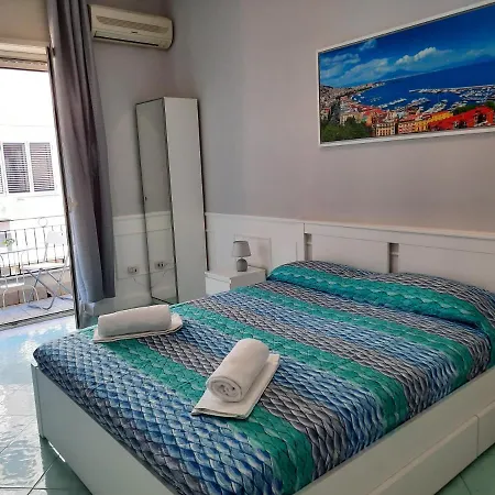Bed & Breakfast Napoli Central Naples