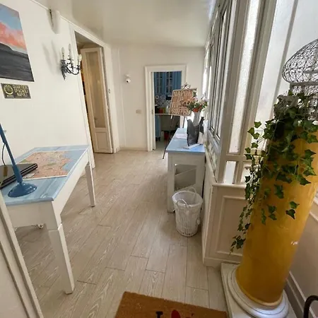 Casa Ra Bella Mbriana * Naples