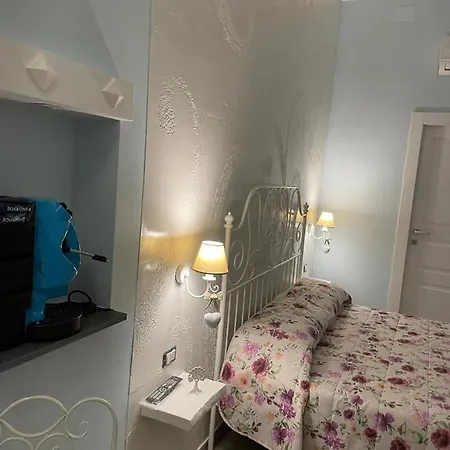 Bed & Breakfast Beb La Gemma Naples