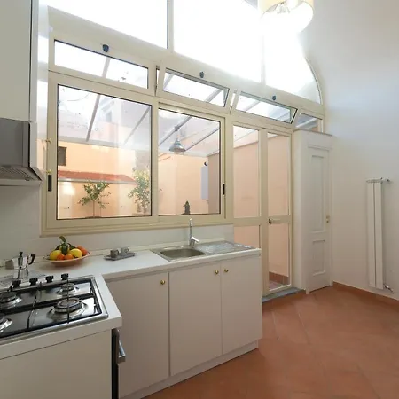 Apartment Arbiter Il Giardino Dei Limoni