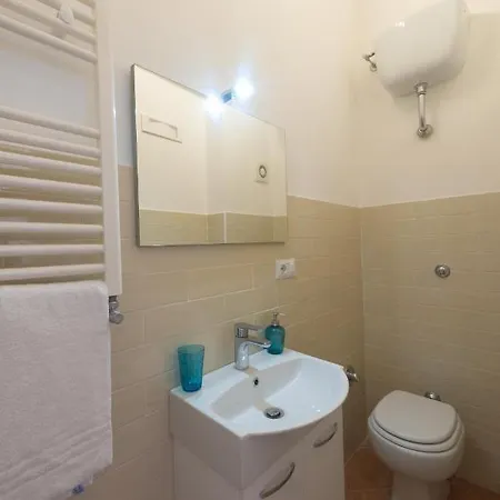 Apartment Arbiter Il Giardino Dei Limoni