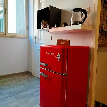 Pithecusa Apartment