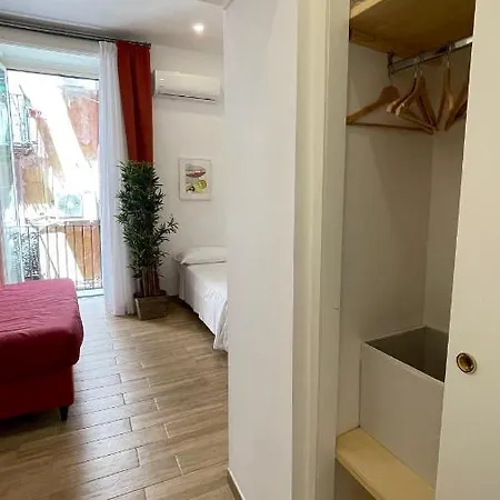 Studionapoli112 Guest house Naples