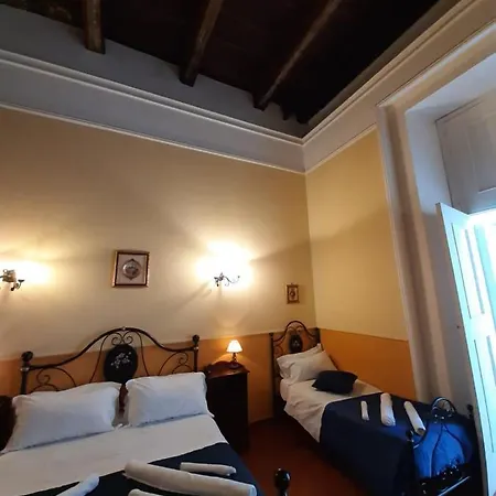 Pignatelli 3* Νάπολη