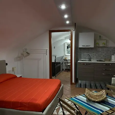 In Love: Balconcino Spaccanapoli Apartment