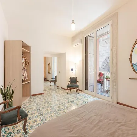La Casa Di Darma Naples