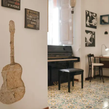La Casa Di Darma Naples
