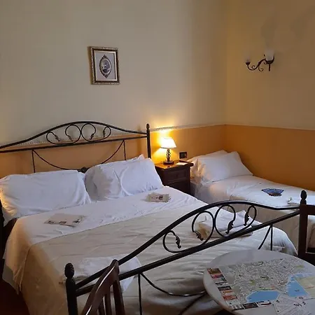 Pignatelli Casa de hóspedes 3*