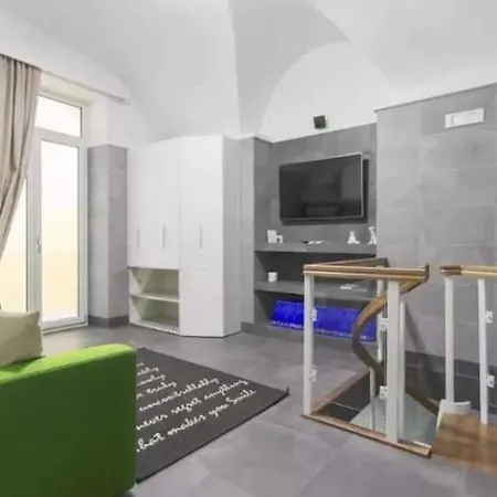 Appartamento Mezzocannone - Casa Vacanze Centro Storico *