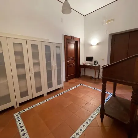 Apartment Casa Flores Naples