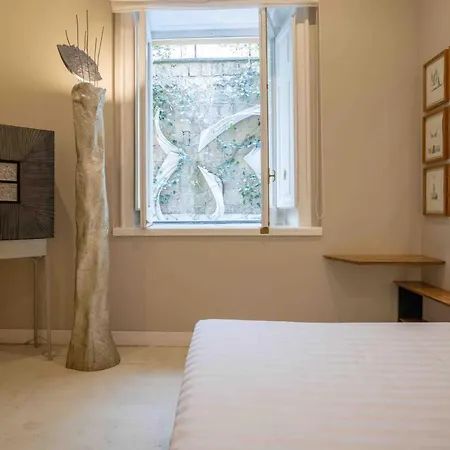 Atelier Inès Arts&suites * Napoli
