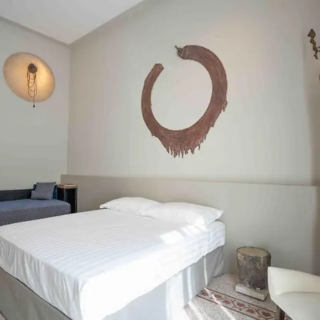 Atelier Inès Arts&suites Bed & Breakfast