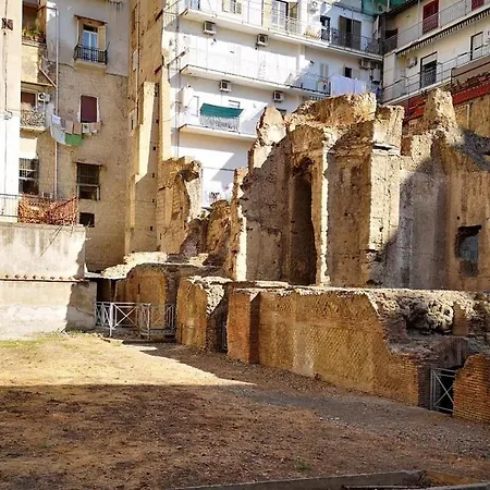 Il Tempio Dei Mannesi Apartment *