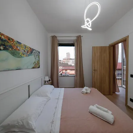 The Door Saturday Appartement