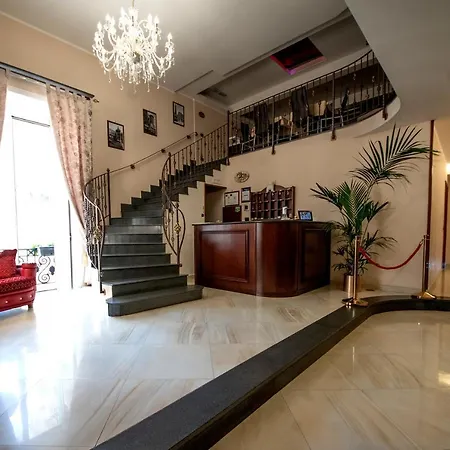 Отель Lanfipe Palace