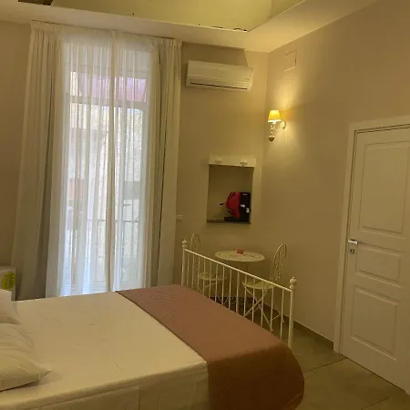 Bed & Breakfast Beb La Gemma Naples