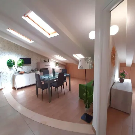La Mansarda Holiday home