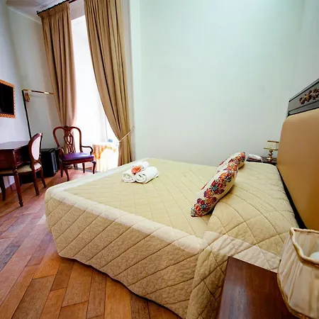 Lanfipe Palace 3* Неаполь