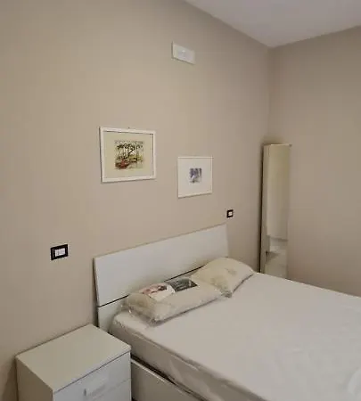 Guest house Garibaldi Naples