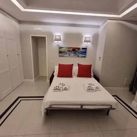 Appartamento S&t Luxury House In Plebiscito Square