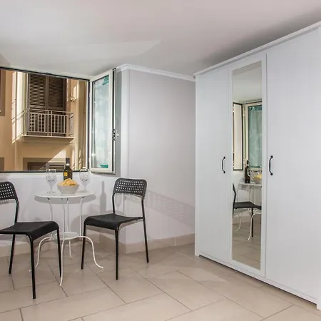 Apartment Casa Stritt Naples