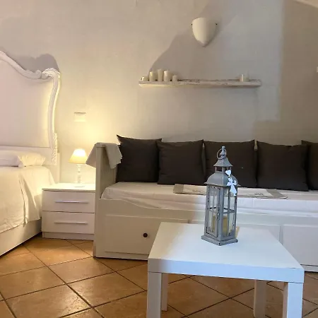 Casa Ninetta - Spaccanapoli - Il Tipico Pianterreno Della Antica! * Naples