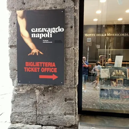 Tyros Naples
