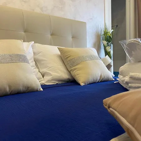 Bed & Breakfast Napolitudine Naples