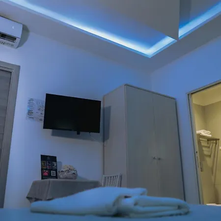 Dl Luxury Guest house *