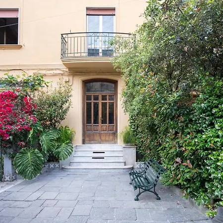 Atelier Inès Arts&suites Bed & Breakfast Napoli