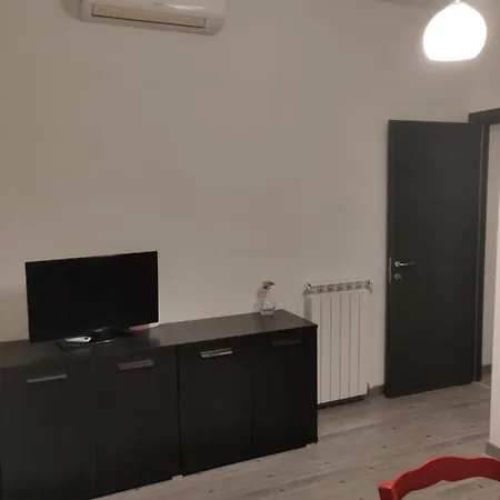 Casa Mia Al Centro - Apartment In Napoli