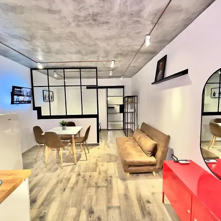 Apartment Linea1 Loft Museo Naples