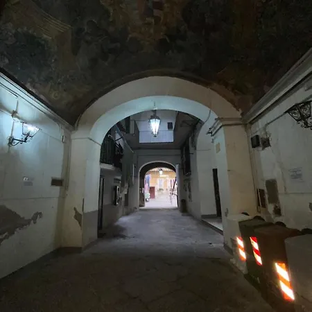 House S. Ferdinando Apartment Naples