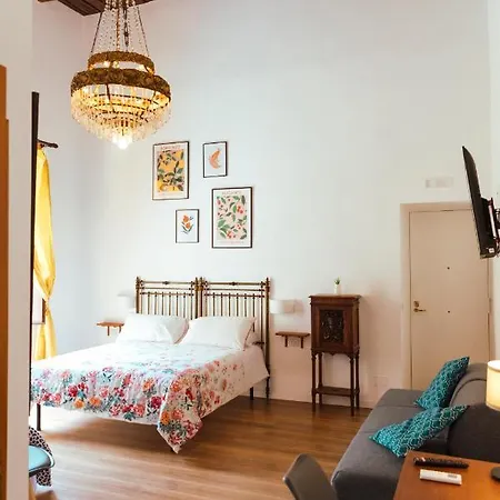 Relais Cuorenapoletano Bed & Breakfast *