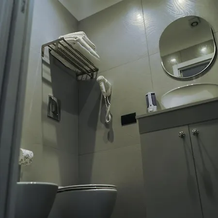 Dl Luxury Guest house *