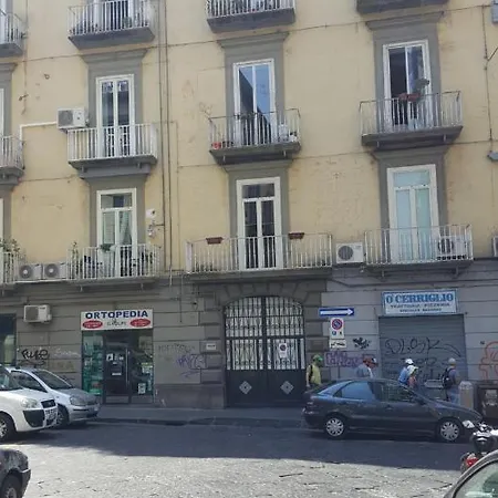 La Dimora Dei Borbone Apartment *