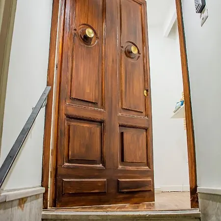 Apartment Inner *
