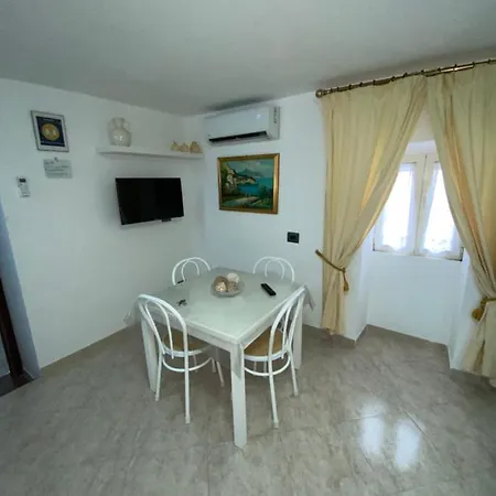 House S. Ferdinando Apartment