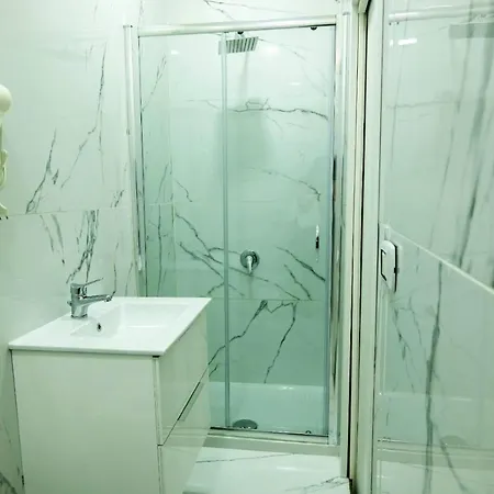Queen 20 - Private Duomo Guest house *