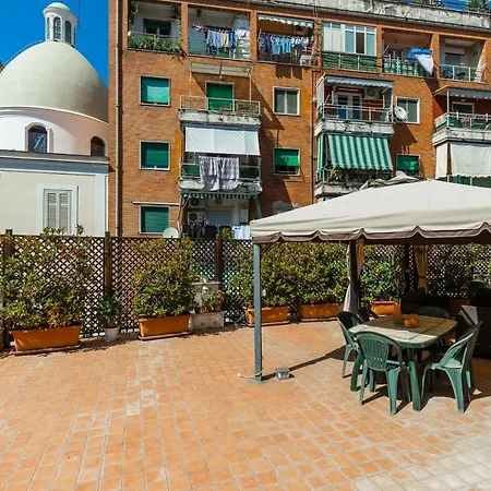 Family With Terrace Apartament *