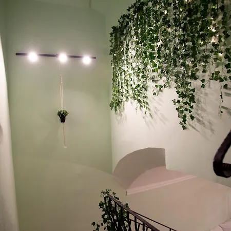 Apartamento Via Tribunali-duomo Casa Con Vasca Idromassaggio