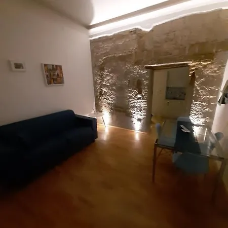 Pignasecca Apartment Naples