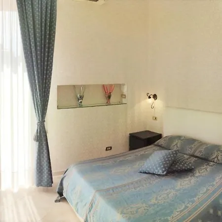 فندق مبيت وإفطار Toledo 3*