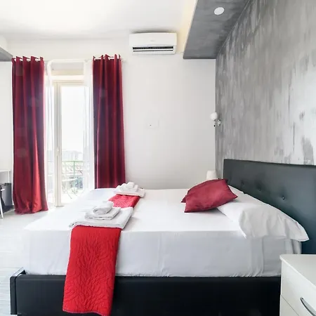 Paradise 4* Napoli
