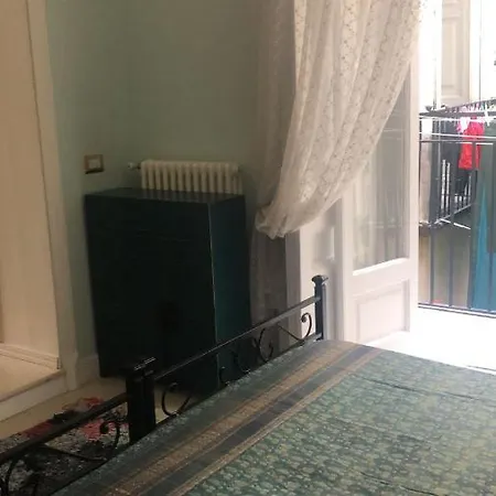 La Stanza Di Zeza Naples
