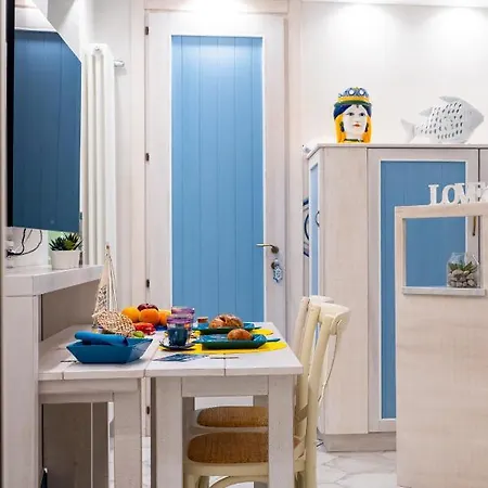 Clicka&sleep Caracciolo Apartment Naples