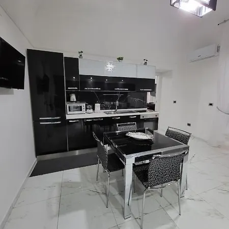 La Casa Di Titina Apartment Naples