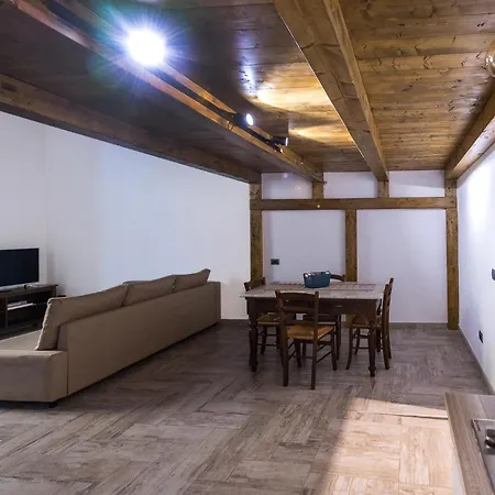 Casa Calu' Apartment *