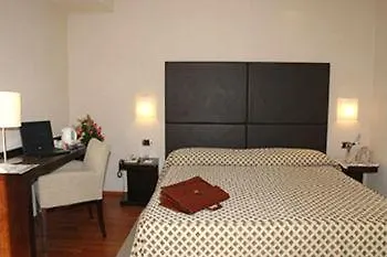 Hotel Western San Germano Naples