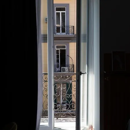 Πανσιόν Rettifilo 311 5*